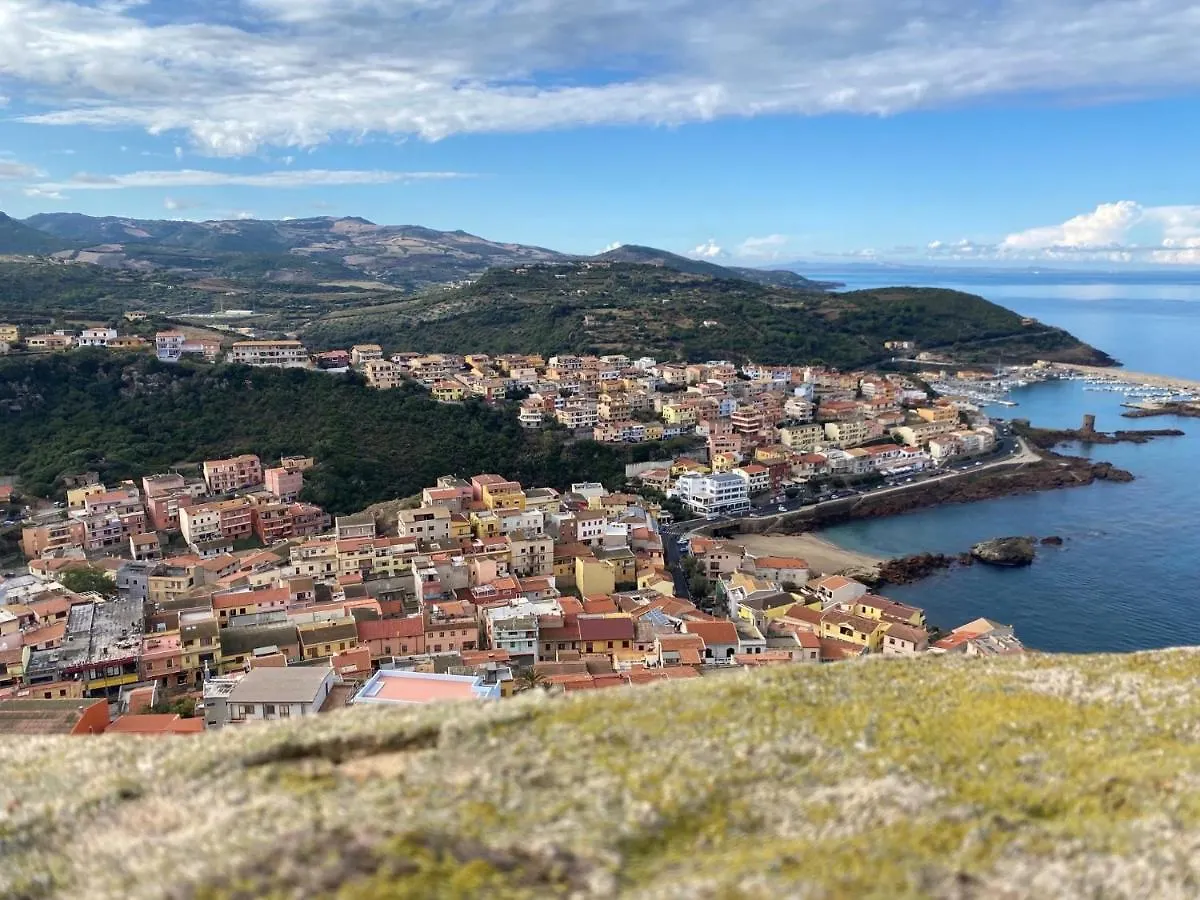 Sardegna Appartamenti, Via Sedini Trinità dʼAgultu 0*,  Itália